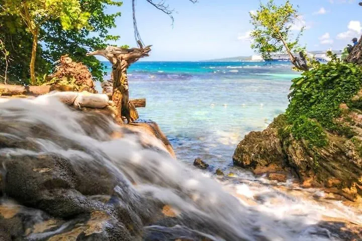 Royalty Villas Saint Annʼs Bay Jamaica