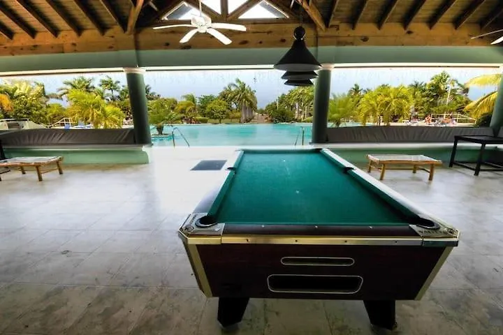 Royalty Villas Saint Annʼs Bay